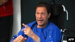 عمران خان باندې بېلا بېلې مقدمې جوړې دي. پخوانی انځور