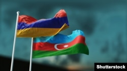 Azərbaycan və Ermənistan bayraqları 
