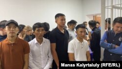 Қаңтар кезінде ұсталып, азаптауға шағымданған жасөспірімдер "азаптау ісі" бойынша жәбірленушілер ретінде сотта тұр. Қыркүйек, 2022 жыл.