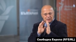 Стефан Попов