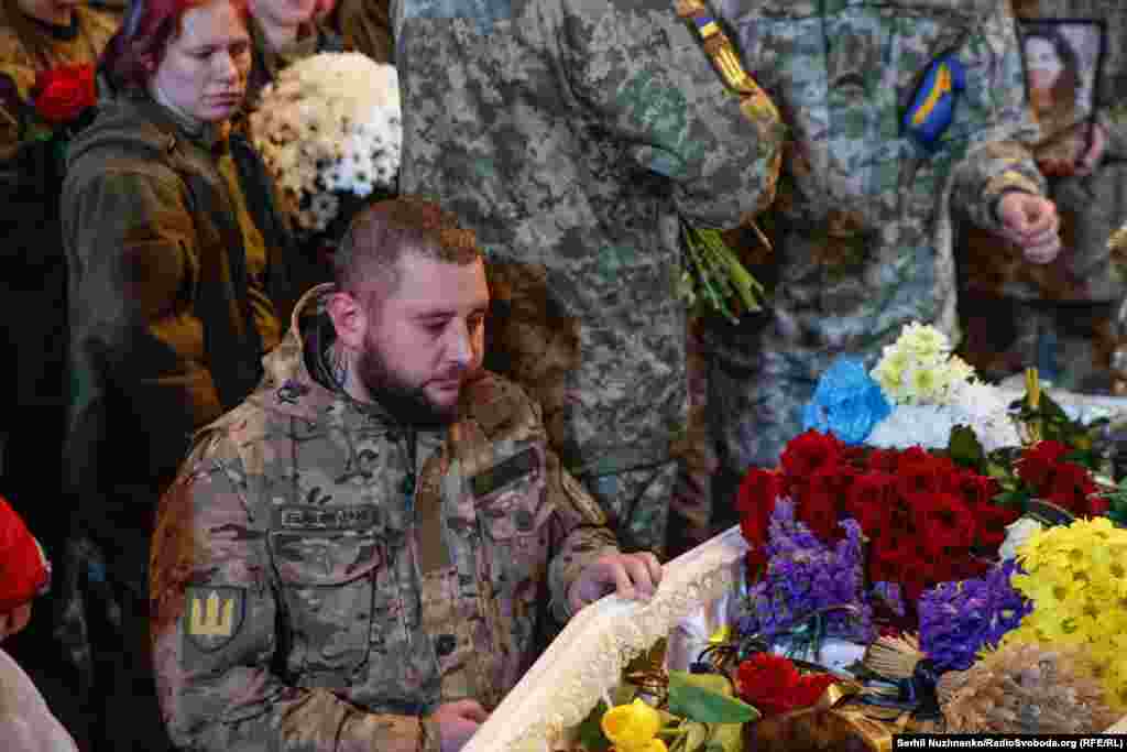 Загинув Денис Дайнеко з16 березня 2024 року під час виконання бойового завдання на Бахмутському напрямку. У нього залишилася дружина і двоє маленьких синів. Попрощатися із «Борзим» прийшли його бойові побратими. 