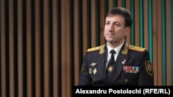 Șeful Inspectoratului General de Poliție (IGP), Viorel Cernăuțeanu, afirmă că angajați ai biroului Interpol Moldova ar fi primit „sume impunătoare de bani” pentru ajutorarea infractorilor.