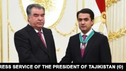 Президент Таджикистан Эмомали Рахмон и его сын Рустам Эмомали