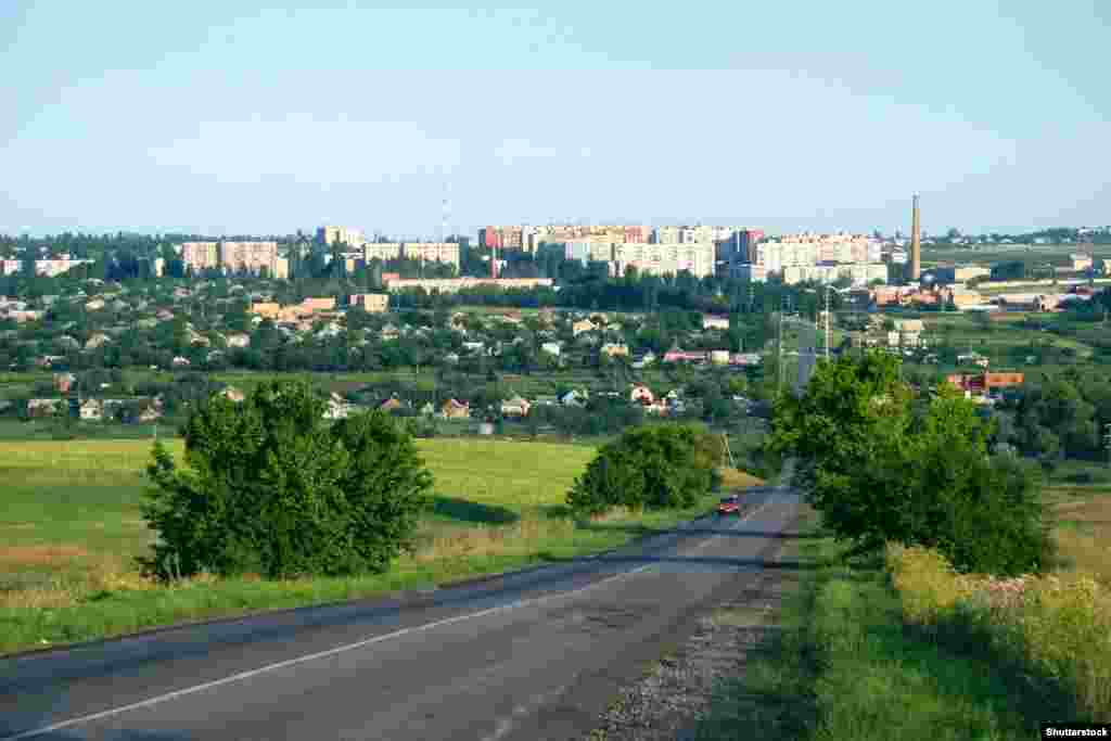 Горад Бахмут у Данецкай вобласьці Ўкраіны. Да ўварваньня Расеі ў 2022 годзе ў горадзе пражывала каля 70 тысяч чалавек