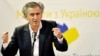 «Повна капітуляція Путіна та армії Росії» – філософ Бернар-Анрі Леві про шлях до перемоги України 