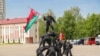 Белорусија испраќа деца од окупираните делови на Украина да тренираат со војската