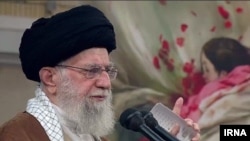 د ایران مذهبي مشر ایت الله علي خامنهاي