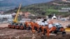 Механизација која треба да го гради автопатот Гостивар Букојчани на Коридорот 8. 
