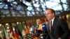 Ministrul german al Apărării, Boris Pistorius, sosind la reuniunea miniștrilor Apărării din UE, Bruxelles, 14 noiembrie 2023.