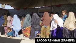پاکستان کې يو شمېر افغان کډوالې