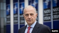 Mircea Geoană l-a invitat pe Nicu Popescu la summit-ul NATO de la Vilnius, în iulie curent. 