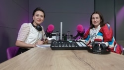 „Frumusețea, din punctul meu de vedere, vine din interior. Faptul că încerci să desenezi ceva pe față nu exprimă neapărat ceea ce gândești sau ceea ce simți”, spune Bianca Boeroiu. 