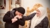 Глава Чечни Рамзан Кадыров и его мать Аймани