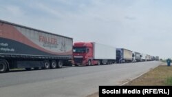 Затор на КПП "Маштаково". 