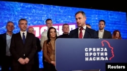 Мирослав Алексиќ, еден од лидерите на коалицијата „Србија против насилството“