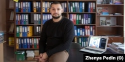 Юліан Кондур — проєктний координатор міжнародної благодійної організації Ромський жіночий фонд Чіріклі