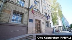 R. Moldova are capacitatea de a restitui datoriile de stat și nu au existat întârzieri la plata angajamentelor interne și externe, afirmă ministrul Finanțelor, Petru Rotaru, într-un nou episod al podcastului „În esență...” 
