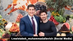 Основатель мессенджера Telegram Павел Дуров, посетивший Узбекистан в июне этого года, встретился в Ташкенте с Отабеком Умаровым, младшим зятем президента Мирзияева и заместителем главы Службы безопасности президента, 27 июня 2024 года.