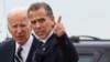 Američki predsjednik Joe Biden sa sinom Hunterom nakon izricanja presude u kruvičnom suđenju, Delaware, 11. juni 2024. 