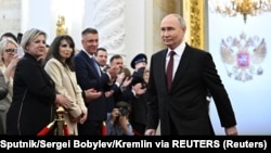 Ruski predsjednik Vladimir Putin ulazi na ceremoniju inauguracije u Kremlju, Moskva 7. maj 2024.