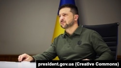 Президент України Володимир Зеленський 3 листопада підписав закон про «Про національні меншини (спільноти) України», розповів він у вечірньому зверненні