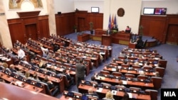 Новиот премиер, Христијан Мицкоски, од собраниската говорница најави „фуриозен старт“