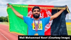 افغان نابینا لوبغاړی وليمحمد نوري چې د سرو زرو مډالونه یې ګټلي دي.