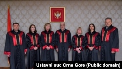 Sudije Ustavnog suda - Faruk Ruselbegović, Momirka Tešić, Desanka Lopičić, Milorad Gogić (penzionisan u avgustu), Dragana Đuranović, Snežana Armenko i Budimir Šćepanović
