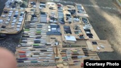 Полицијата запленила предмети од затворениците во затворот Идризово