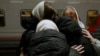 "Të kthehen bashkëshortët tanë në shtëpi": Gratë ruse kërkojnë tërheqjen e ushtarëve nga Ukraina