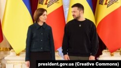 Президент України Володимир Зеленський (п) і його молдовська колега Мая Санду, архівне фото