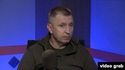 Уповноважений з питань осіб, зниклих безвісти за особливих обставин Олег Котенко 13 вересня повідомив про намір подати у відставку після того, як уряд вніс зміни до переліку його повноважень