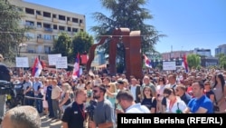 Протест на Србите во Северна Митровица поради најавата за отворање на мостот, 7 август 2024