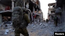 Израелски војници оперираат во Појасот Газа, во време на тековната копнена операција на израелската армија против палестинската исламистичка група Хамас. 7 ноември 2023 година.