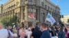 Протест пред Владата во Белград поради апсење на активисти