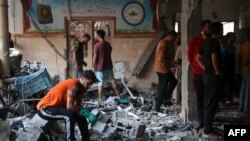 Израелски напад врз училиште претворено во засолниште во Газа