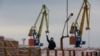 «Великий окупаційний корпус»: Росія замінює населення окупованих територій своїм? 
