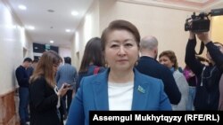 Сенат депутаты Ләззат Сүлеймен. Нұр-Сұлтан, 5 мамыр 2022 жыл.