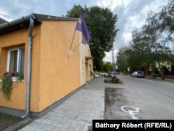 A zsombói önkormányzat összesen négy ingatlant vásárolt meg piaci áron, tízet pedig kisajátítással szerzett meg, hogy tározót építsen