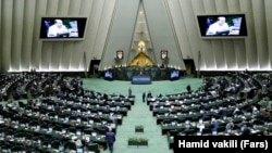 عکس آرشیوی است