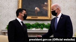 Президент України Володимир Зеленський під час зустрічі з президентом США Джо Байденом. Вашингтон, 1 вересня 2021 року 