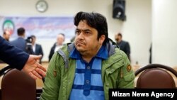 سازمان گزارشگران بدون مرز با ناعادلانه خواندن روند دادگاهِ روح‌الله زم، نسبت به احتمال اعدام وی هشدار داده است.