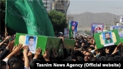 مراسم تشییع پیکر چهار مهاجر افغان کشته شده در سوریه- مشهد٬ ۲۵ اردیبهشت ۱۳۹۳