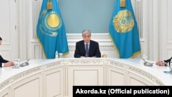 Қасым-Жомарт Тоқаев Қауіпсіздік кеңесінің жиынын өткізіп отыр. Нұр-Сұлтан, 6 қаңтар, 2022