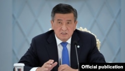 Сооронбай Жээнбеков.