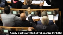 Михайло Чечетов на засідання парламенту, Київ, жовтень 2013 року