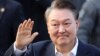 Відсторонений президент Південної Кореї залишив слідчий ізолятор