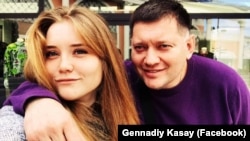 Хенадиј Касаи и неговата ќерка Полина