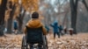 Familiile copiilor cu dizabilități vor primi câte 3.300 de lei la sfârșit de an