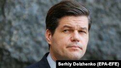 Вес Мичел